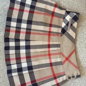 Burberry skirt